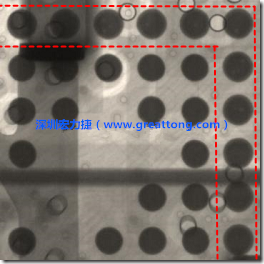 BGA錫球尺寸小于0.4mm，采用降低BGA內(nèi)圍襲球的錫膏量所得到X-Ray，稍微留意一下可以發(fā)現(xiàn)最外圈的錫量(圓的直徑)比其他內(nèi)圍的錫球上的錫量來得多一點點。也就是外圈的黑色圓形直徑比內(nèi)圈的圓形來得大一點點。