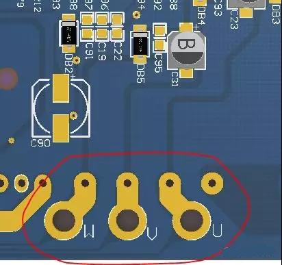 PCB設(shè)計不僅可以將PCB實現(xiàn)為即插即用的插件，而且可以增加焊料的厚度以達到過大電流的目的。